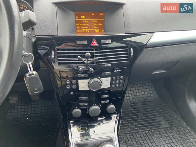 Серый Опель Астра, объемом двигателя 1.6 л и пробегом 232 тыс. км за 5650 $, фото 10 на Automoto.ua