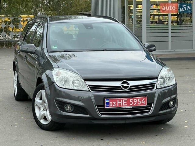Серый Опель Астра, объемом двигателя 0 л и пробегом 230 тыс. км за 5700 $, фото 4 на Automoto.ua