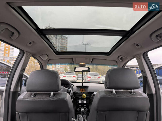 Серый Опель Астра, объемом двигателя 1.8 л и пробегом 237 тыс. км за 6200 $, фото 12 на Automoto.ua