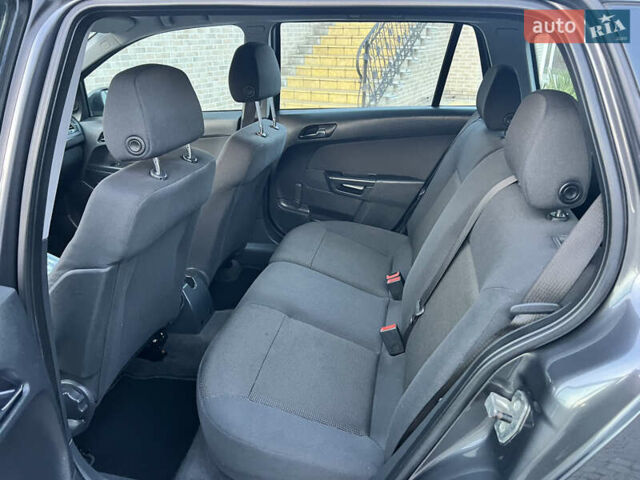 Сірий Опель Астра, об'ємом двигуна 1.6 л та пробігом 202 тис. км за 5900 $, фото 30 на Automoto.ua