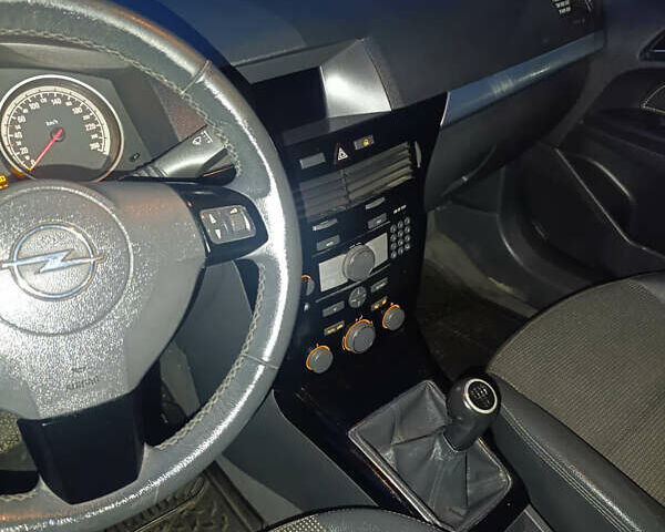 Сірий Опель Астра, об'ємом двигуна 1.6 л та пробігом 177 тис. км за 6300 $, фото 25 на Automoto.ua