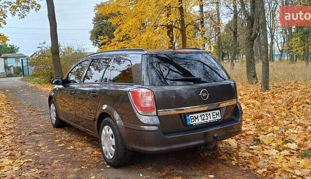 Серый Опель Астра, объемом двигателя 1.6 л и пробегом 255 тыс. км за 5500 $, фото 4 на Automoto.ua