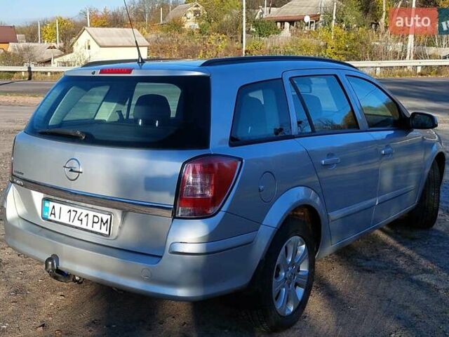 Опель Астра 2009 в Обухове на Automoto.ua Серый Опель Астра, объемом двигателя 1.6 л и пробегом 201 тыс. км за 6500 $, фото 3 на Automoto.ua