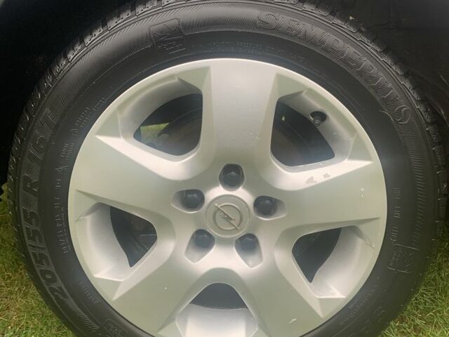 Серый Опель Астра, объемом двигателя 1.6 л и пробегом 188 тыс. км за 4900 $, фото 15 на Automoto.ua