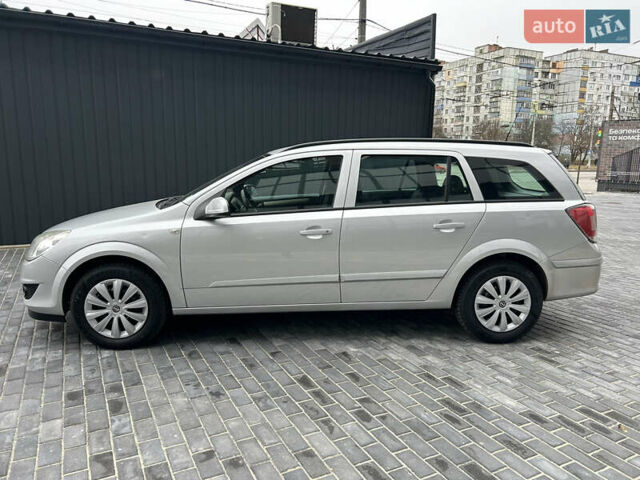 Сірий Опель Астра, об'ємом двигуна 1.6 л та пробігом 152 тис. км за 5999 $, фото 2 на Automoto.ua