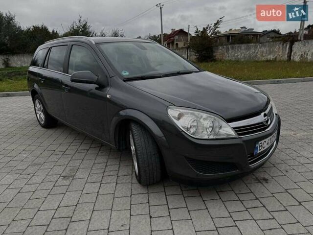 Опель Астра 2009 в Львове на Automoto.ua Серый Опель Астра, объемом двигателя 1.69 л и пробегом 191 тыс. км за 6200 $, фото 5 на Automoto.ua