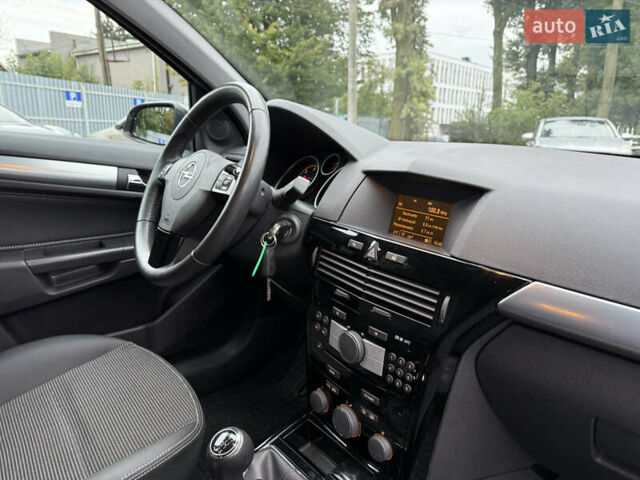 Сірий Опель Астра, об'ємом двигуна 1.7 л та пробігом 270 тис. км за 6400 $, фото 61 на Automoto.ua