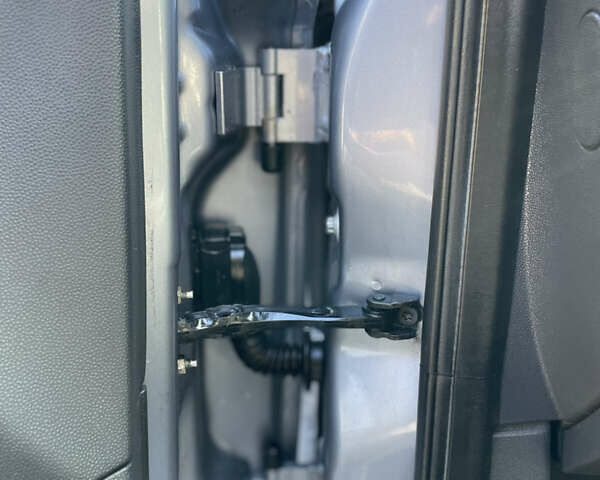 Серый Опель Астра, объемом двигателя 1.6 л и пробегом 228 тыс. км за 5500 $, фото 40 на Automoto.ua