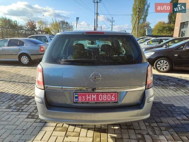 Серый Опель Астра, объемом двигателя 1.6 л и пробегом 219 тыс. км за 5650 $, фото 4 на Automoto.ua