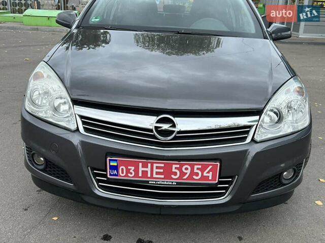 Серый Опель Астра, объемом двигателя 0 л и пробегом 230 тыс. км за 5700 $, фото 16 на Automoto.ua