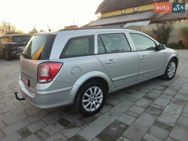 Серый Опель Астра, объемом двигателя 1.6 л и пробегом 240 тыс. км за 5550 $, фото 9 на Automoto.ua