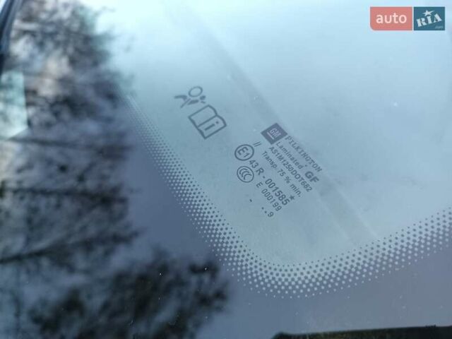 Серый Опель Астра, объемом двигателя 1.8 л и пробегом 261 тыс. км за 6500 $, фото 32 на Automoto.ua