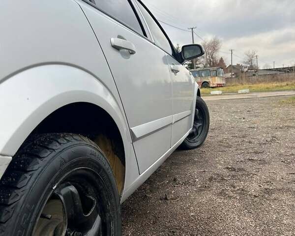 Серый Опель Астра, объемом двигателя 1.7 л и пробегом 197 тыс. км за 4900 $, фото 5 на Automoto.ua