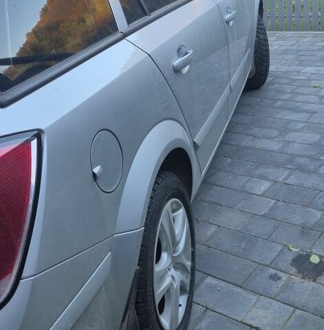 Серый Опель Астра, объемом двигателя 1 л и пробегом 303 тыс. км за 5500 $, фото 1 на Automoto.ua