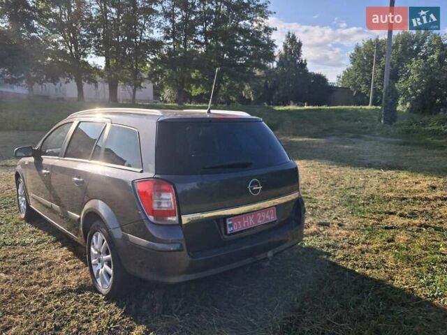 Серый Опель Астра, объемом двигателя 1.6 л и пробегом 236 тыс. км за 6300 $, фото 26 на Automoto.ua