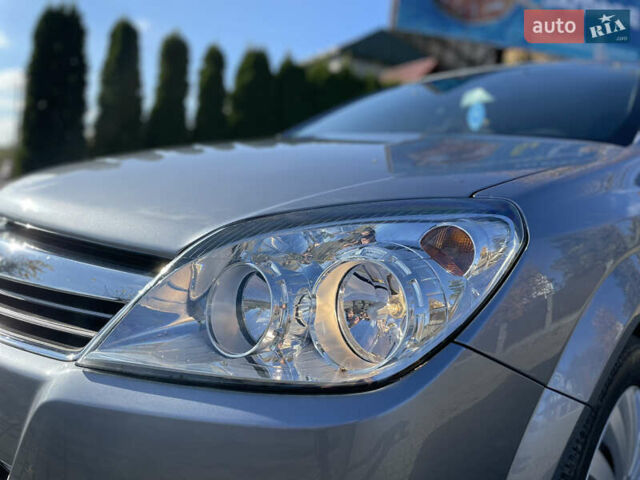 Серый Опель Астра, объемом двигателя 1.6 л и пробегом 228 тыс. км за 5500 $, фото 9 на Automoto.ua