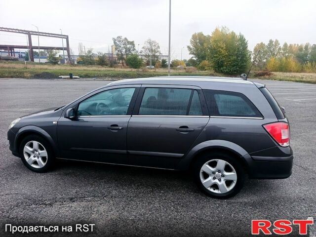 Опель Астра 2009 в Харькове на Automoto.ua Серый Опель Астра, объемом двигателя 1.6 л и пробегом 205 тыс. км за 5300 $, фото 3 на Automoto.ua