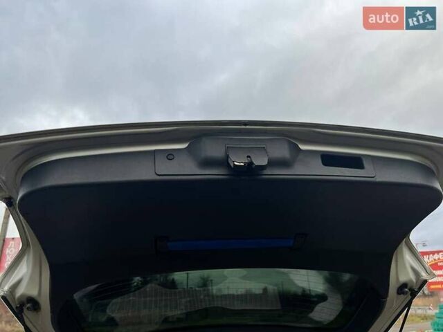 Серый Опель Астра, объемом двигателя 1.7 л и пробегом 197 тыс. км за 4900 $, фото 8 на Automoto.ua