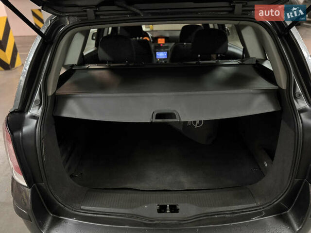 Серый Опель Астра, объемом двигателя 1.36 л и пробегом 220 тыс. км за 5350 $, фото 9 на Automoto.ua