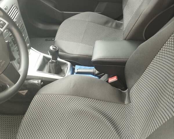 Серый Опель Астра, объемом двигателя 1.6 л и пробегом 131 тыс. км за 5200 $, фото 4 на Automoto.ua