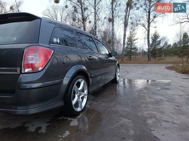 Серый Опель Астра, объемом двигателя 1.8 л и пробегом 261 тыс. км за 6500 $, фото 9 на Automoto.ua