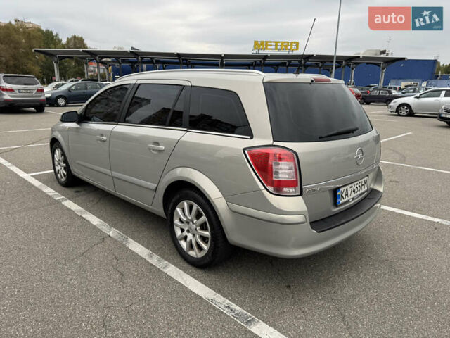 Серый Опель Астра, объемом двигателя 1.8 л и пробегом 237 тыс. км за 6200 $, фото 4 на Automoto.ua