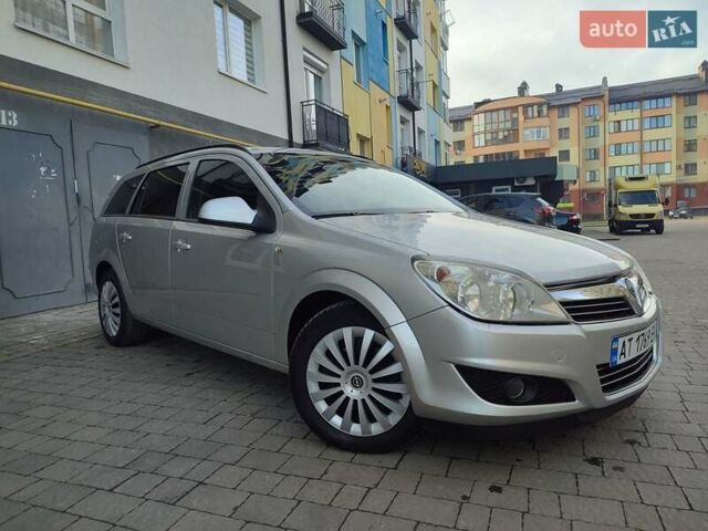 Серый Опель Астра, объемом двигателя 1.7 л и пробегом 279 тыс. км за 5200 $, фото 4 на Automoto.ua