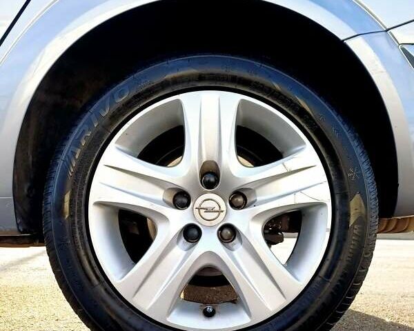 Серый Опель Астра, объемом двигателя 1.6 л и пробегом 200 тыс. км за 6150 $, фото 36 на Automoto.ua