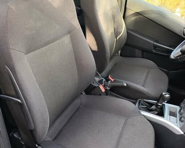 Серый Опель Астра, объемом двигателя 1.6 л и пробегом 207 тыс. км за 5800 $, фото 61 на Automoto.ua