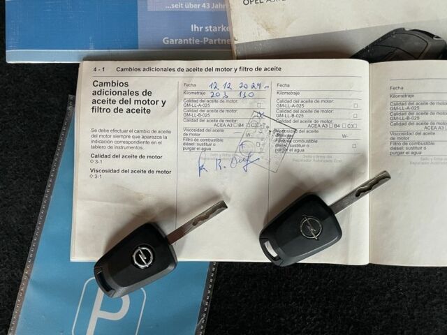 Серый Опель Астра, объемом двигателя 1.6 л и пробегом 206 тыс. км за 5380 $, фото 21 на Automoto.ua