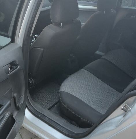 Серый Опель Астра, объемом двигателя 1 л и пробегом 303 тыс. км за 5500 $, фото 9 на Automoto.ua