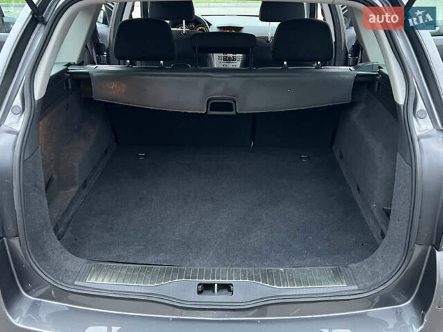 Серый Опель Астра, объемом двигателя 0 л и пробегом 230 тыс. км за 5700 $, фото 45 на Automoto.ua