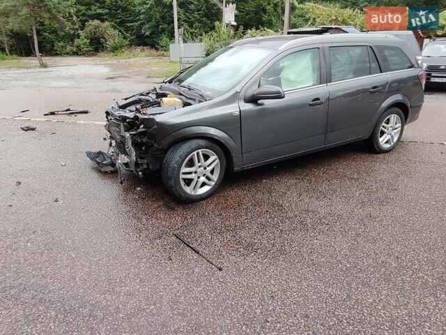 Сірий Опель Астра, об'ємом двигуна 1.6 л та пробігом 240 тис. км за 3000 $, фото 6 на Automoto.ua