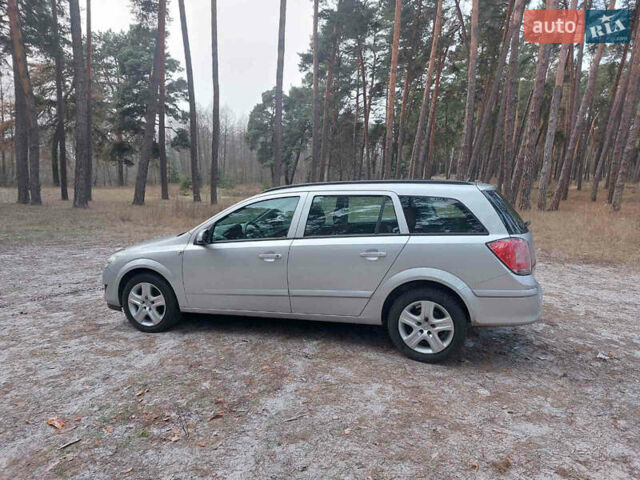 Серый Опель Астра, объемом двигателя 1.6 л и пробегом 206 тыс. км за 5850 $, фото 10 на Automoto.ua