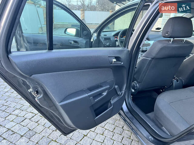 Сірий Опель Астра, об'ємом двигуна 1.6 л та пробігом 202 тис. км за 5900 $, фото 31 на Automoto.ua