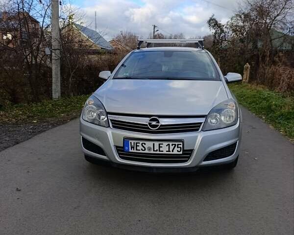 Серый Опель Астра, объемом двигателя 1.6 л и пробегом 207 тыс. км за 5800 $, фото 24 на Automoto.ua