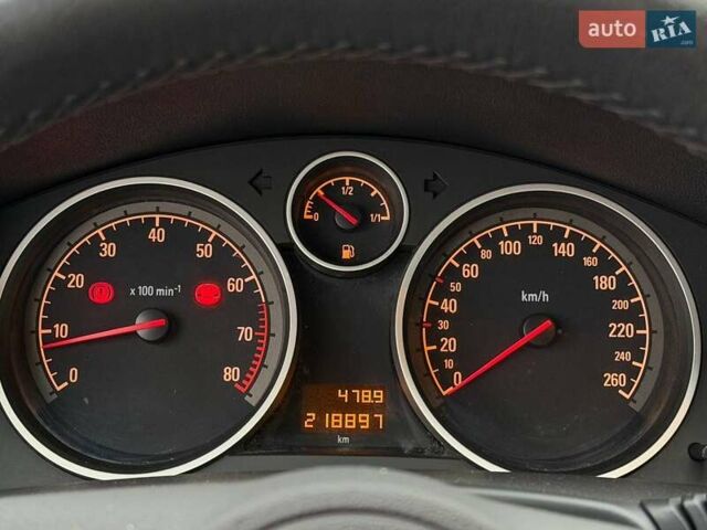 Серый Опель Астра, объемом двигателя 1.6 л и пробегом 218 тыс. км за 5900 $, фото 25 на Automoto.ua