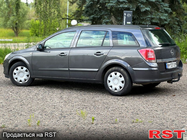 Серый Опель Астра, объемом двигателя 1.6 л и пробегом 253 тыс. км за 5800 $, фото 5 на Automoto.ua