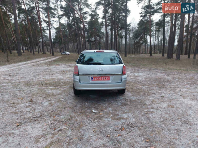 Серый Опель Астра, объемом двигателя 1.6 л и пробегом 206 тыс. км за 5850 $, фото 9 на Automoto.ua