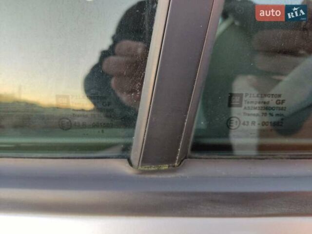 Серый Опель Астра, объемом двигателя 1.6 л и пробегом 240 тыс. км за 5550 $, фото 21 на Automoto.ua
