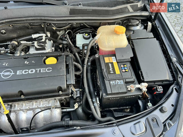 Сірий Опель Астра, об'ємом двигуна 1.6 л та пробігом 202 тис. км за 5900 $, фото 40 на Automoto.ua