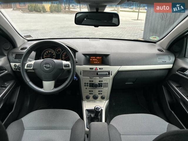 Сірий Опель Астра, об'ємом двигуна 1.6 л та пробігом 152 тис. км за 5999 $, фото 10 на Automoto.ua