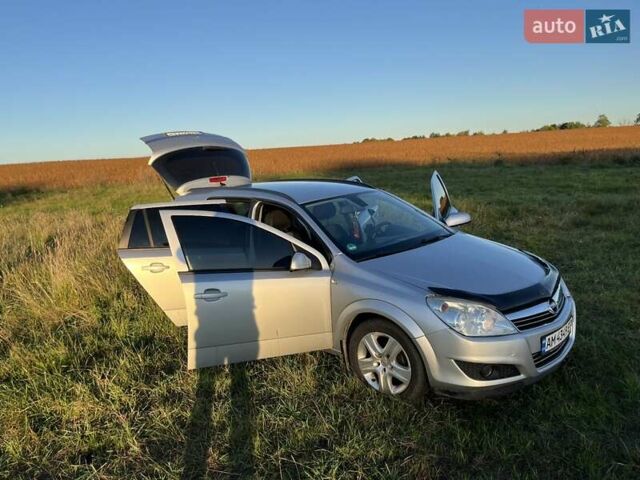 Серый Опель Астра, объемом двигателя 1.6 л и пробегом 243 тыс. км за 4800 $, фото 18 на Automoto.ua
