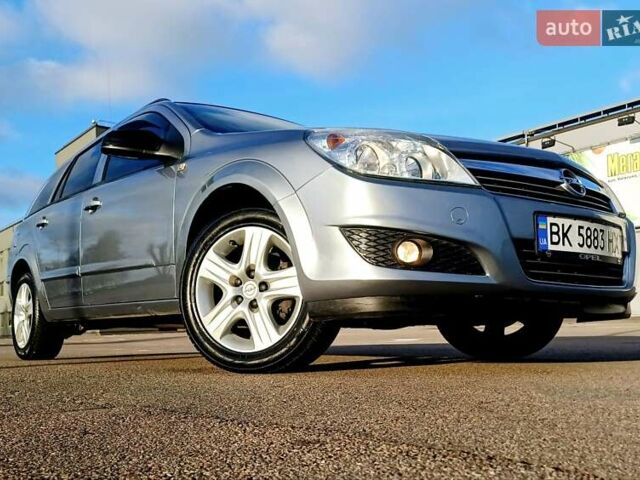 Серый Опель Астра, объемом двигателя 1.6 л и пробегом 200 тыс. км за 6150 $, фото 12 на Automoto.ua