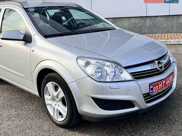 Серый Опель Астра, объемом двигателя 1.6 л и пробегом 230 тыс. км за 5950 $, фото 8 на Automoto.ua