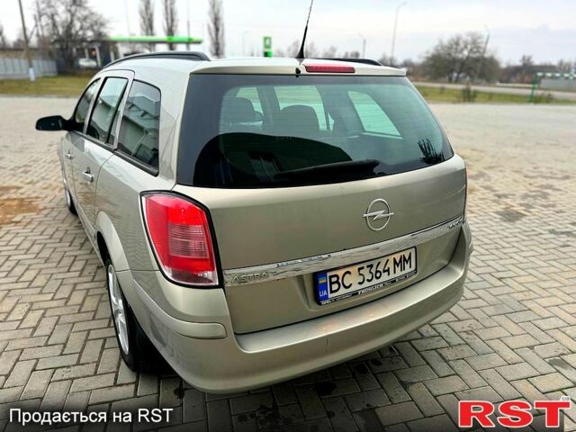 Опель Астра 2009 в Новом Буге на Automoto.ua Серый Опель Астра, объемом двигателя 1.4 л и пробегом 316 тыс. км за 4900 $, фото 2 на Automoto.ua