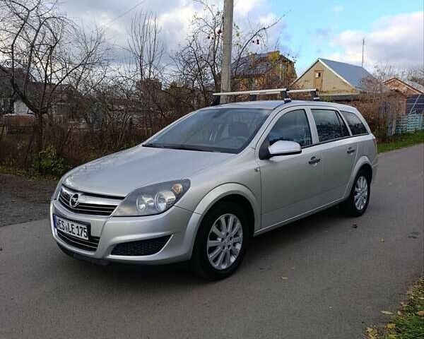 Серый Опель Астра, объемом двигателя 1.6 л и пробегом 207 тыс. км за 5800 $, фото 26 на Automoto.ua