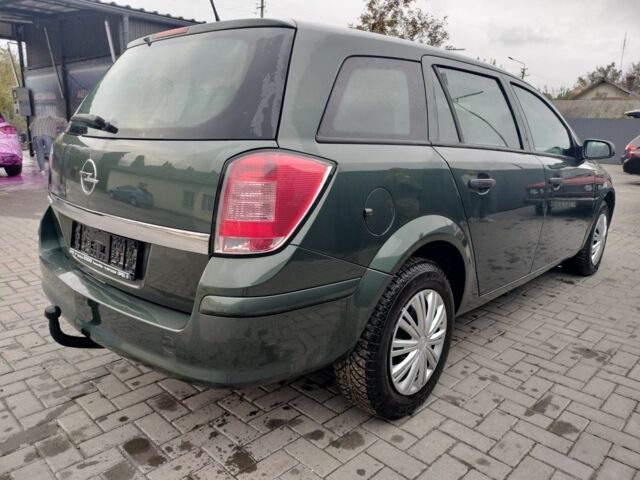 Опель Астра 2009 в Остоге на Automoto.ua Серый Опель Астра, объемом двигателя 1 л и пробегом 206 тыс. км за 5450 $, фото 5 на Automoto.ua