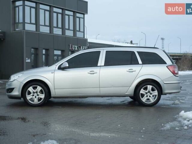 Сірий Опель Астра, об'ємом двигуна 1.7 л та пробігом 220 тис. км за 5600 $, фото 5 на Automoto.ua