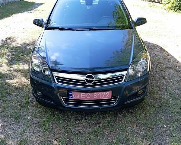 Серый Опель Астра, объемом двигателя 1.6 л и пробегом 221 тыс. км за 5300 $, фото 28 на Automoto.ua